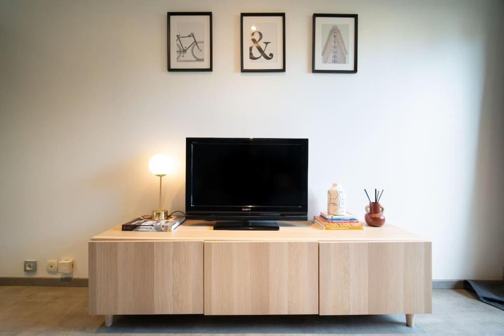 Air-Conditioned Apartment With Private Parking Marseille Eksteriør billede
