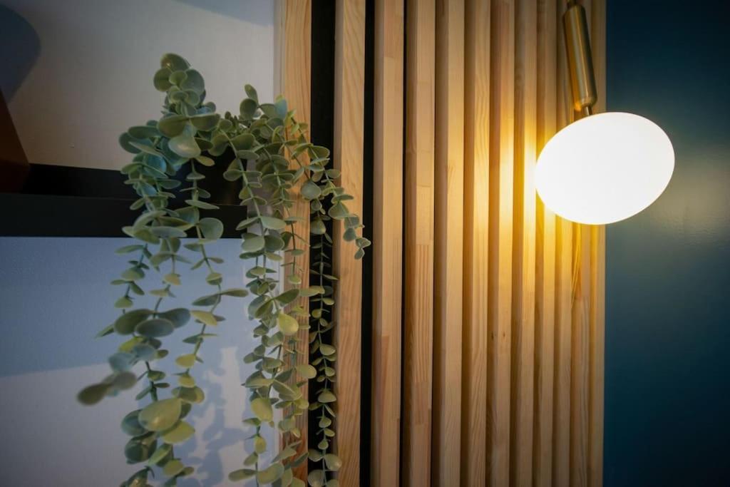 Air-Conditioned Apartment With Private Parking Marseille Eksteriør billede
